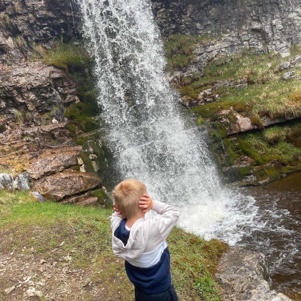 noisy waterfalls in buckden