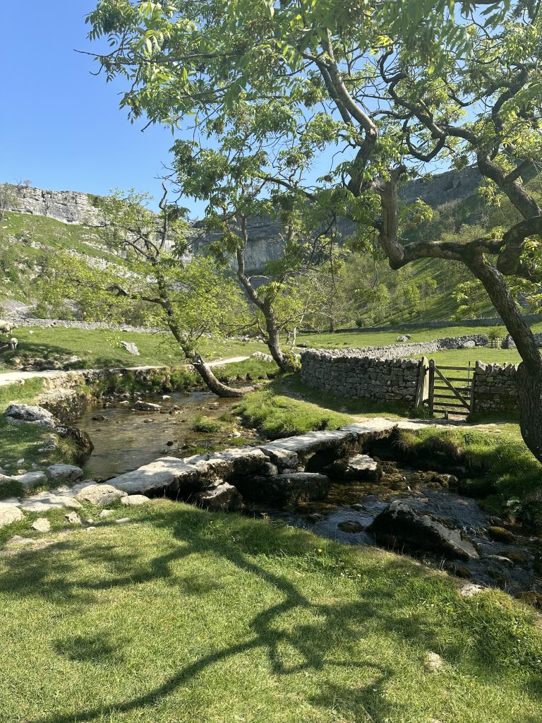 Picnic and paddling in Yorkshire (Malham)